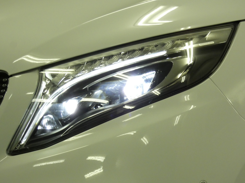 メルセデスベンツ Vクラス V220d ｴｸｽｸﾙｰｼﾌﾞ ﾛﾝｸﾞ ﾌﾟﾗﾁﾅｽｲｰﾄ ﾚｰﾀﾞｰｾｰﾌﾃｨPKG　後期 1ｵｰﾅｰ 受注生産 現行2,000ccE/G 全席ﾅｯﾊﾟﾚｻﾞｰ ｴｸｽｸﾙｰｼﾌﾞｼｰﾄ DINAMICAﾙｰﾌﾗｲﾅｰ ﾊﾟﾉﾗﾏSR MBUXﾅﾋﾞ Aｶｰﾌﾟﾚｲ 360ｶﾒﾗ AMGｴｱﾛ&19AW　新車保証継承可能