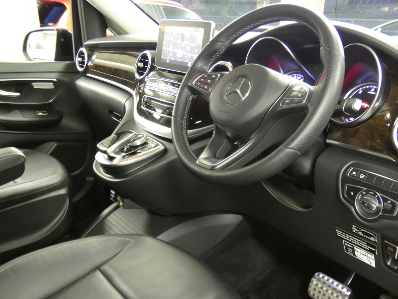 メルセデスベンツ Vクラス V220d ﾏﾙｺﾎﾟｰﾛﾎﾗｲｿﾞﾝ ﾚｰﾀﾞｰｾｰﾌﾃｨPKG　ﾎﾟｯﾌﾟｱｯﾌﾟﾙｰﾌ 最大5名就寝可能 回転式ｼｰﾄ 黒革 HDDﾅﾋﾞ 地ﾃﾞｼﾞ 360ｶﾒﾗ 純正ﾄﾞﾗﾚｺ 両側ﾊﾟﾜｰｽﾗｲﾄﾞﾄﾞｱ　2年保証付