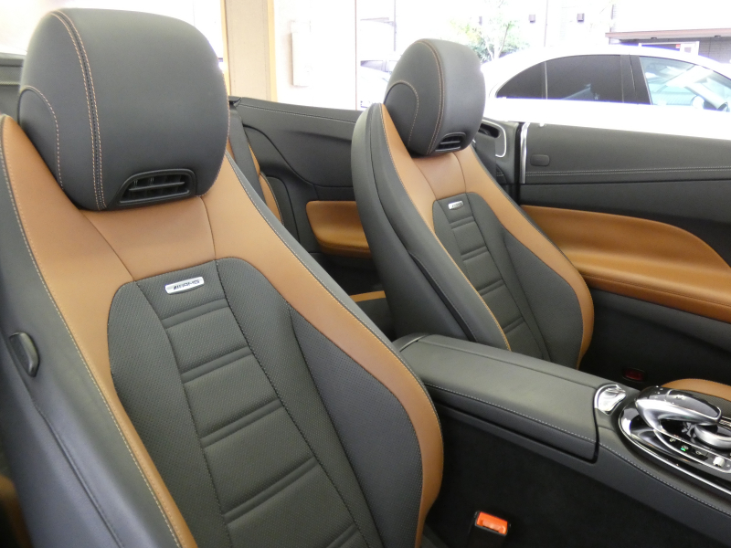 AMG Eクラス E53 4MATIC+ カブリオレ エクスクルーシブ&レーダーセーフティPKG 中期 meコネクト AMGエアロ&20インチアルミ 茶幌 茶×黒ナッパレザー ヒーター&ベンチレーター マッサージ機能 HDDナビ 地デジ Appleカープレイ 360度カメラ ヘッドアップD Burmester LEDヘッドライト 2年保証付