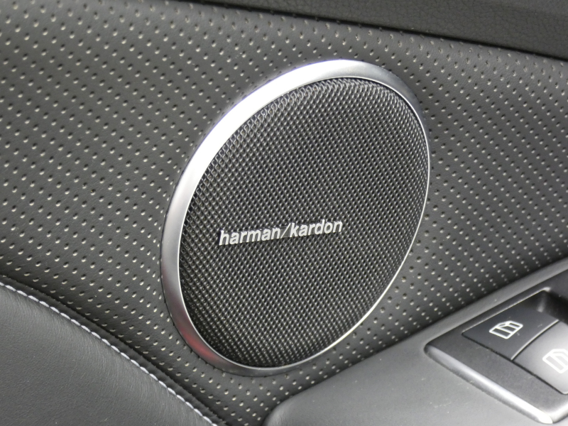 AMG SLKクラス SLK55 AMG ﾚｰﾀﾞｰｾｰﾌﾃｨPKG　左ﾊﾝﾄﾞﾙ 422ps ｷｰﾚｽｺﾞｰ ﾏｼﾞｯｸｽｶｲR ﾅｯﾊﾟ革ｼｰﾄ ﾋｰﾀｰ&ｴｱｽｶｰﾌ 純正ﾅﾋﾞTV TVｷｬﾝｾﾗｰ Bｶﾒﾗ harman/kardon IWCｸﾛｯｸ AMGｴｱﾛ&18AW AMG強化ｻｽ&ﾌﾞﾚｰｷ AMGｽﾎﾟｰﾂｴｸﾞｿﾞｰｽﾄ　2年保証付