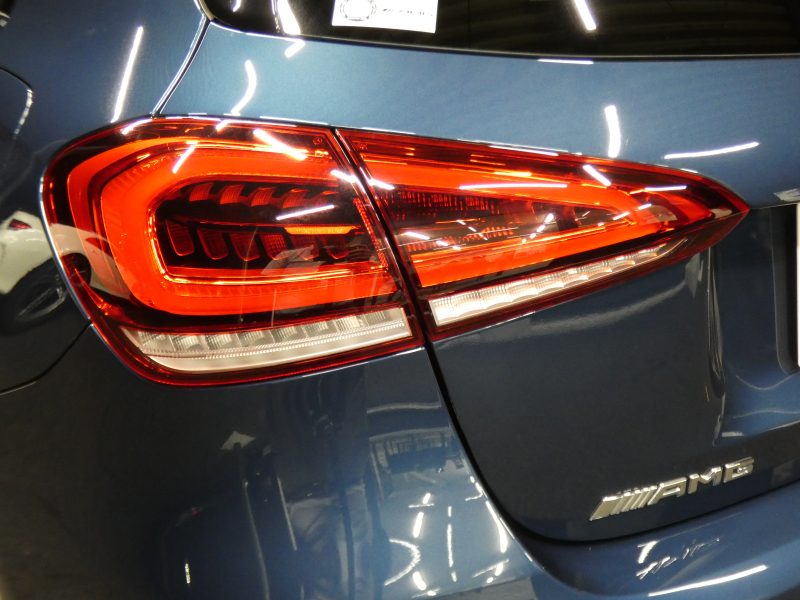 AMG Aクラス A35 4MATIC Edition1　600台限定 meｺﾈｸﾄ AMGﾊﾟﾌｫｰﾏﾝｽｼｰﾄ&ｽﾃｱﾘﾝｸﾞ 専用ｴｸｽﾃﾘｱ/ｲﾝﾃﾘｱ AMGｴｱﾛ 専用19ｲﾝﾁAW AMGﾅｲﾄPKG ﾚｰﾀﾞｰｾｰﾌﾃｨPKG MBUXﾅﾋﾞ 地ﾃﾞｼﾞ 360ｶﾒﾗ HUD ｱﾄﾞﾊﾞﾝｽﾄﾞS　2年保証付