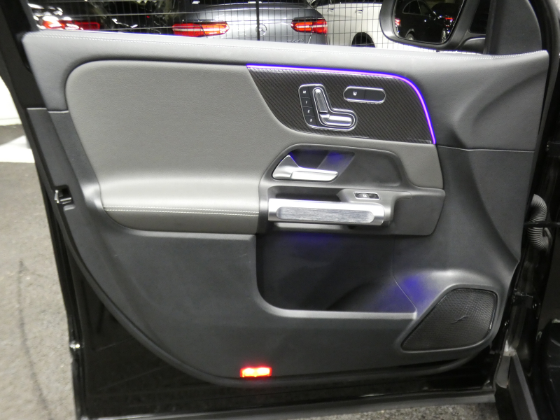 AMG GLB GLB35 4MATIC AMGﾊﾟﾌｫｰﾏﾝｽ&ｱﾄﾞﾊﾞﾝｽﾄﾞ&ﾅﾋﾞｹﾞｰｼｮﾝ&ﾚｰﾀﾞｰｾｰﾌﾃｨPKG　meｺﾈｸﾄ AMGｴｱﾛ 19ｲﾝﾁｱﾙﾐ ﾊﾟﾌｫｰﾏﾝｽｽﾃｱﾘﾝｸﾞ ﾄﾞﾗｲﾌﾞｺﾝﾄﾛｰﾙｽｲｯﾁ 灰黒革 ﾊﾟﾉﾗﾏｻﾝﾙｰﾌ MBUXﾅﾋﾞ 360ｶﾒﾗ ｱﾄﾞﾊﾞﾝｽﾄﾞｻｳﾝﾄﾞ HUD　2年保証付