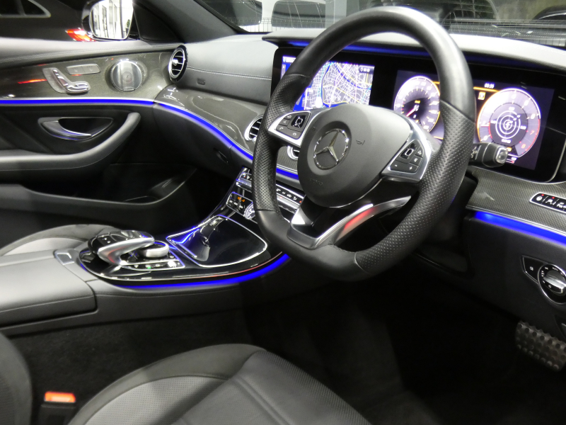 AMG Eクラス E43 4MATIC ｽﾃｰｼｮﾝﾜｺﾞﾝ ｴｸｽｸﾙｰｼﾌﾞ&ﾚｰﾀﾞｰｾｰﾌﾃｨPKG　meｺﾈｸﾄ ﾅｯﾊﾟﾚｻﾞｰ ﾍﾞﾝﾁﾚｰﾀｰ&ﾘﾗｸｾﾞｰｼｮﾝ 前後席ﾋｰﾀｰ ﾊﾟﾉﾗﾏSR ﾅﾋﾞTV Aｶｰﾌﾟﾚｲ 360ｶﾒﾗ ﾍｯﾄﾞｱｯﾌﾟD Burmester AMGｴｱﾛ&AMG20AW　2年保証付