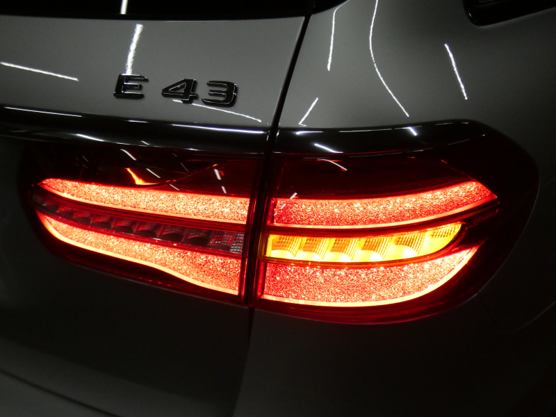 AMG Eクラス E43 4MATIC ｽﾃｰｼｮﾝﾜｺﾞﾝ ｴｸｽｸﾙｰｼﾌﾞ&ﾚｰﾀﾞｰｾｰﾌﾃｨPKG　meｺﾈｸﾄ ﾅｯﾊﾟﾚｻﾞｰ ﾍﾞﾝﾁﾚｰﾀｰ&ﾘﾗｸｾﾞｰｼｮﾝ 前後席ﾋｰﾀｰ ﾊﾟﾉﾗﾏSR ﾅﾋﾞTV Aｶｰﾌﾟﾚｲ 360ｶﾒﾗ ﾍｯﾄﾞｱｯﾌﾟD Burmester AMGｴｱﾛ&AMG20AW　2年保証付