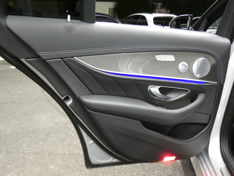 AMG Eクラス E43 4MATIC ｽﾃｰｼｮﾝﾜｺﾞﾝ ｴｸｽｸﾙｰｼﾌﾞ&ﾚｰﾀﾞｰｾｰﾌﾃｨPKG　meｺﾈｸﾄ ﾅｯﾊﾟﾚｻﾞｰ ﾍﾞﾝﾁﾚｰﾀｰ&ﾘﾗｸｾﾞｰｼｮﾝ 前後席ﾋｰﾀｰ ﾊﾟﾉﾗﾏSR ﾅﾋﾞTV Aｶｰﾌﾟﾚｲ 360ｶﾒﾗ ﾍｯﾄﾞｱｯﾌﾟD Burmester AMGｴｱﾛ&AMG20AW　2年保証付