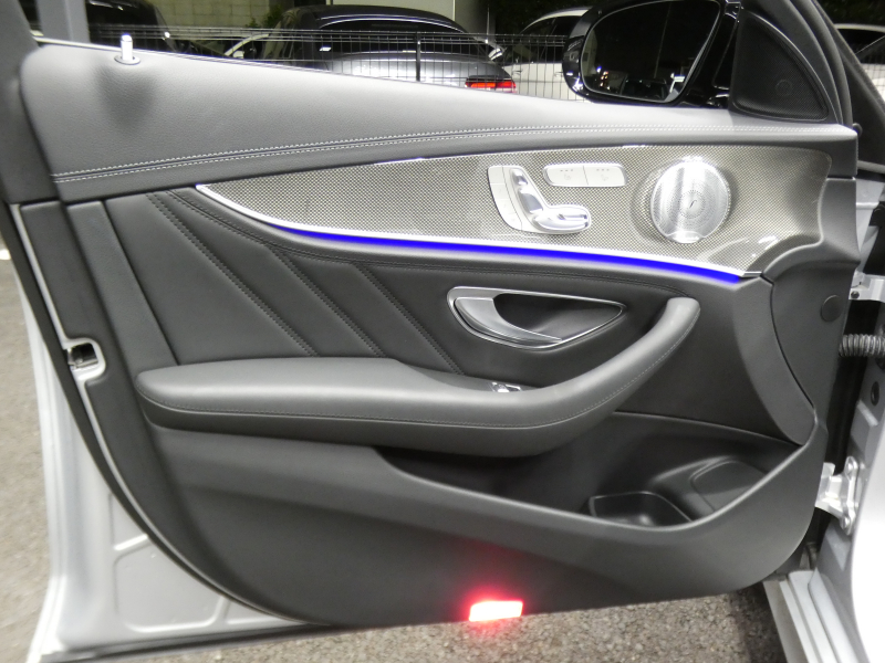 AMG Eクラス E43 4MATIC ｽﾃｰｼｮﾝﾜｺﾞﾝ ｴｸｽｸﾙｰｼﾌﾞ&ﾚｰﾀﾞｰｾｰﾌﾃｨPKG　meｺﾈｸﾄ ﾅｯﾊﾟﾚｻﾞｰ ﾍﾞﾝﾁﾚｰﾀｰ&ﾘﾗｸｾﾞｰｼｮﾝ 前後席ﾋｰﾀｰ ﾊﾟﾉﾗﾏSR ﾅﾋﾞTV Aｶｰﾌﾟﾚｲ 360ｶﾒﾗ ﾍｯﾄﾞｱｯﾌﾟD Burmester AMGｴｱﾛ&AMG20AW　2年保証付