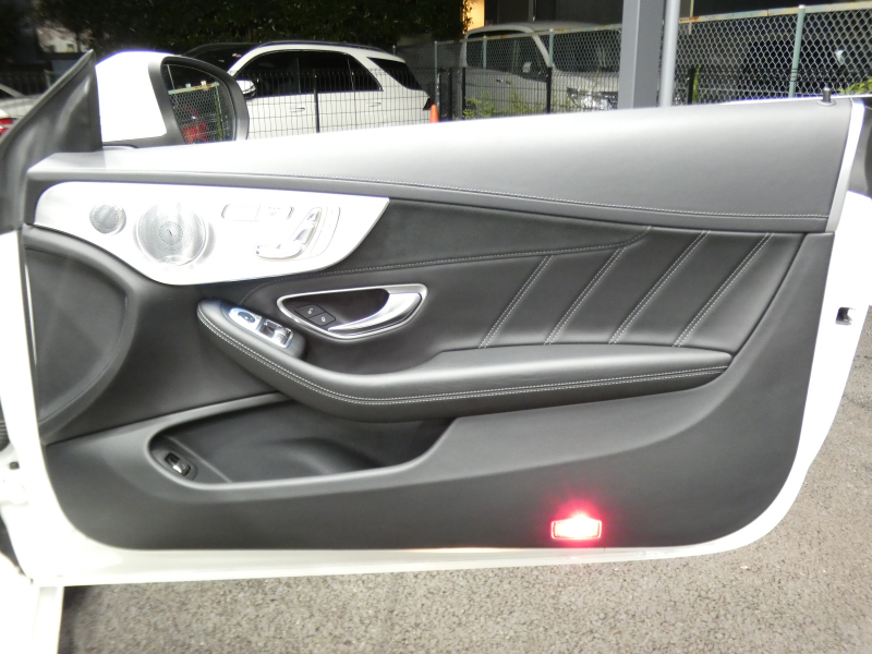 AMG Cクラス C63 ｸｰﾍﾟ ﾚｰﾀﾞｰｾｰﾌﾃｨPKG　AMG19ｲﾝﾁAW &AMGｴｱﾛ ﾌﾞﾗｯｸﾅｯﾊﾟﾚｻﾞｰ ﾅﾋﾞTV Bｶﾒﾗ Burmester ﾄﾞﾗﾚｺ 自動ﾄﾗﾝｸ/ﾌｯﾄOP ｴｱﾊﾞﾗﾝｽPKG/ﾊﾟﾌｭｰﾑｱﾄﾏｲｻﾞｰ LEDﾍｯﾄﾞﾗｲﾄ　2年保証付