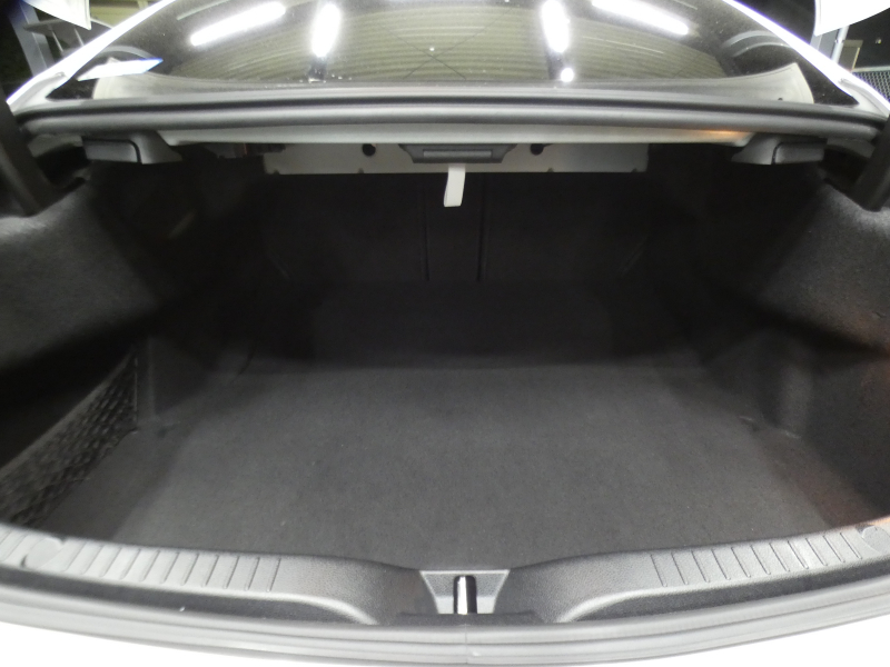 AMG Cクラス C63 ｸｰﾍﾟ ﾚｰﾀﾞｰｾｰﾌﾃｨPKG　AMG19ｲﾝﾁAW &AMGｴｱﾛ ﾌﾞﾗｯｸﾅｯﾊﾟﾚｻﾞｰ ﾅﾋﾞTV Bｶﾒﾗ Burmester ﾄﾞﾗﾚｺ 自動ﾄﾗﾝｸ/ﾌｯﾄOP ｴｱﾊﾞﾗﾝｽPKG/ﾊﾟﾌｭｰﾑｱﾄﾏｲｻﾞｰ LEDﾍｯﾄﾞﾗｲﾄ　2年保証付