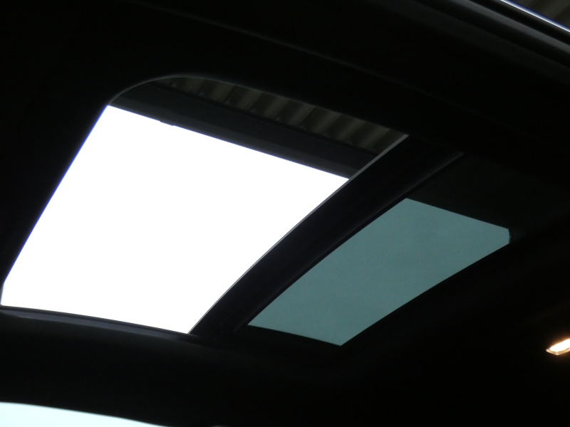 メルセデスベンツ Cクラス C180 ｸｰﾍﾟ ｽﾎﾟｰﾂ ﾚｻﾞｰｴｸｽｸﾙｰｼﾌﾞ&ﾚｰﾀﾞｰｾｰﾌﾃｨPKG　後期 meｺﾈｸﾄ 黒本革 ﾊﾟﾉﾗﾏSR ﾅﾋﾞTV Aｶｰﾌﾟﾚｲ Bｶﾒﾗ ﾍｯﾄﾞｱｯﾌﾟD ｴｱﾊﾞﾗﾝｽPKG ﾀﾞｲﾅﾐｯｸｾﾚｸﾄ AMGｴｱﾛ AMG19ｲﾝﾁAW LEDﾍｯﾄﾞﾗｲﾄ　2年保証付