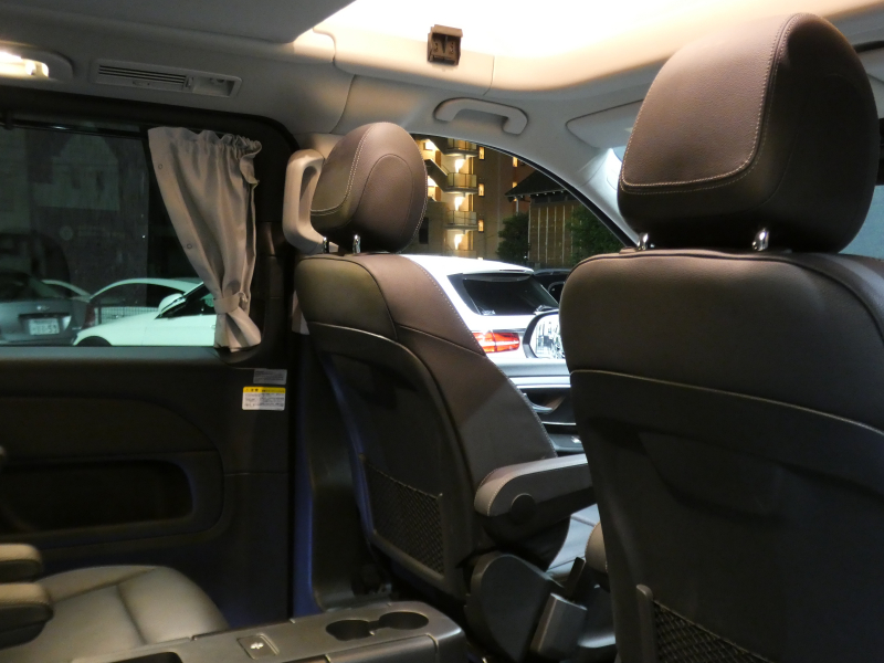 メルセデスベンツ Vクラス V220d ﾏﾙｺﾎﾟｰﾛﾎﾗｲｿﾞﾝ ﾚｰﾀﾞｰｾｰﾌﾃｨPKG　後期 New2,000ccE/G 9速AT MBUXﾅﾋﾞTV ｻｲﾄﾞｵｰﾆﾝｸﾞ ﾎﾟｯﾌﾟｱｯﾌﾟﾙｰﾌ 最大5名就寝可能 回転式ｼｰﾄ 黒本革 2ndｼｰﾄﾍﾞﾝﾁﾚｰﾀｰ&ﾋｰﾀｰ 両側ﾊﾟﾜｰｽﾗｲﾄﾞ LEDﾍｯﾄﾞﾗｲﾄ　新車保証継承可能