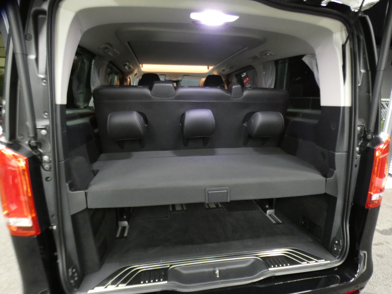 メルセデスベンツ Vクラス V220d ﾏﾙｺﾎﾟｰﾛﾎﾗｲｿﾞﾝ ﾚｰﾀﾞｰｾｰﾌﾃｨPKG　後期 New2,000ccE/G 9速AT MBUXﾅﾋﾞTV ｻｲﾄﾞｵｰﾆﾝｸﾞ ﾎﾟｯﾌﾟｱｯﾌﾟﾙｰﾌ 最大5名就寝可能 回転式ｼｰﾄ 黒本革 2ndｼｰﾄﾍﾞﾝﾁﾚｰﾀｰ&ﾋｰﾀｰ 両側ﾊﾟﾜｰｽﾗｲﾄﾞ LEDﾍｯﾄﾞﾗｲﾄ　新車保証継承可能