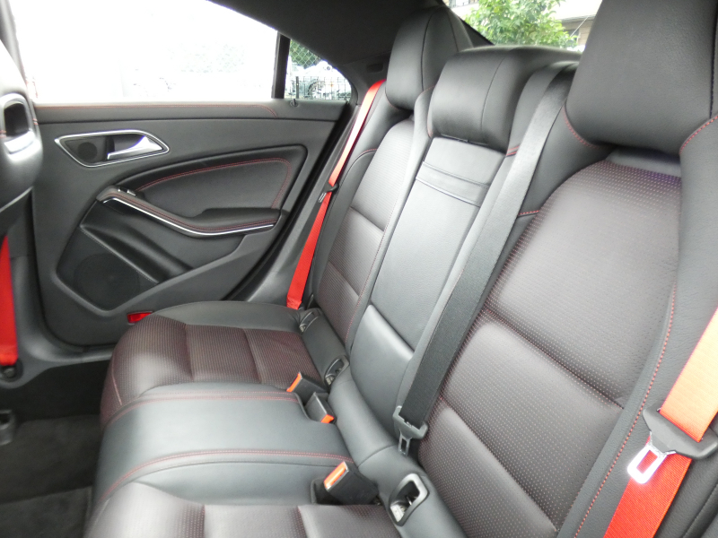 AMG CLAクラス CLA45 4MATIC ﾚｰﾀﾞｰｾｰﾌﾃｨPKG　後期 381ps ｷｰﾚｽｺﾞｰ 黒本革 ﾊﾟﾉﾗﾏSR ﾅﾋﾞTV Aｶｰﾌﾟﾚｲ Bｶﾒﾗ ﾀﾞｲﾅﾐｯｸｾﾚｸﾄ LEDﾗｲﾄ ｱﾀﾞﾌﾟﾃｨﾌﾞHB ﾊﾟﾄﾞﾙｼﾌﾄ AMGｴｱﾛ&18ｲﾝﾁAW　2年保証付