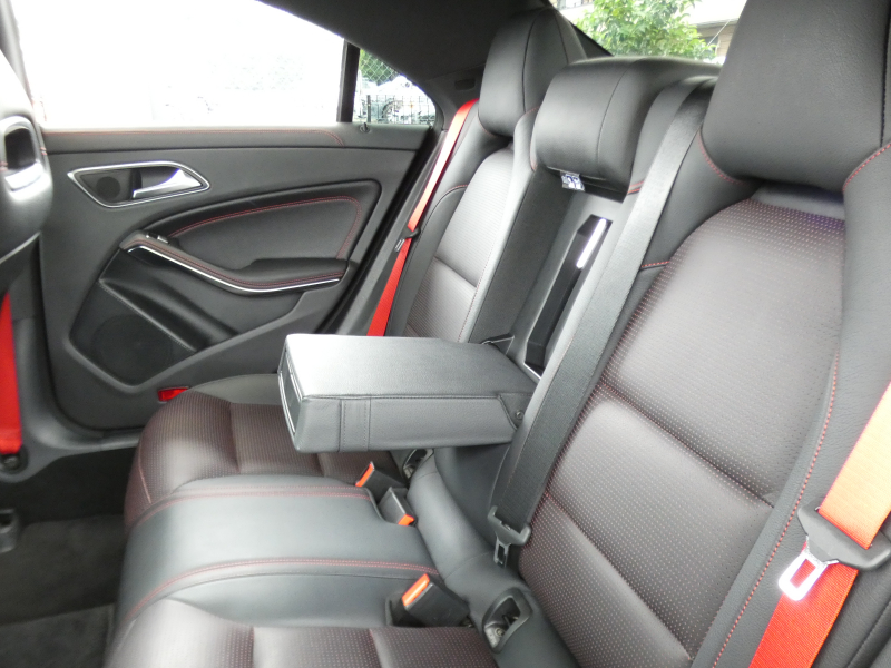 AMG CLAクラス CLA45 4MATIC ﾚｰﾀﾞｰｾｰﾌﾃｨPKG　後期 381ps ｷｰﾚｽｺﾞｰ 黒本革 ﾊﾟﾉﾗﾏSR ﾅﾋﾞTV Aｶｰﾌﾟﾚｲ Bｶﾒﾗ ﾀﾞｲﾅﾐｯｸｾﾚｸﾄ LEDﾗｲﾄ ｱﾀﾞﾌﾟﾃｨﾌﾞHB ﾊﾟﾄﾞﾙｼﾌﾄ AMGｴｱﾛ&18ｲﾝﾁAW　2年保証付