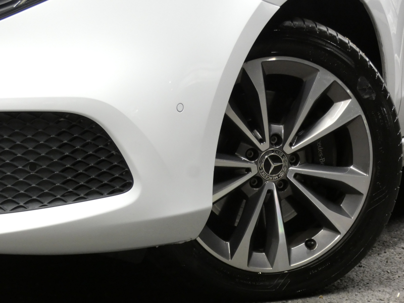 メルセデスベンツ Vクラス V220d ﾏﾙｺﾎﾟｰﾛﾎﾗｲｿﾞﾝ ﾚｰﾀﾞｰｾｰﾌﾃｨPKG　後期型 ｻｲﾄﾞｵｰﾆﾝｸﾞ ﾎﾟｯﾌﾟｱｯﾌﾟﾙｰﾌ 最大5名就寝可能 回転式ｼｰﾄ 黒本革 ﾍﾞﾝﾁﾚｰﾀｰ HDDﾅﾋﾞ 地ﾃﾞｼﾞ 360ｶﾒﾗ ﾃﾞｼﾞﾀﾙｲﾝﾅｰﾐﾗｰ 両側ﾊﾟﾜｰｽﾗｲﾄﾞ LEDﾍｯﾄﾞﾗｲﾄ　2年保証付