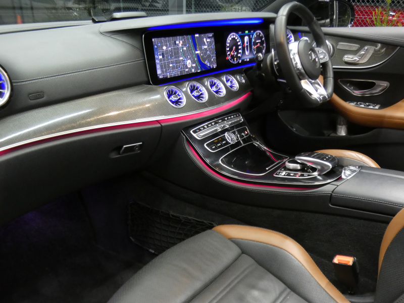 AMG Eクラス E53 4MATIC+ ｶﾌﾞﾘｵﾚ ｴｸｽｸﾙｰｼﾌﾞ&ﾚｰﾀﾞｰｾｰﾌﾃｨPKG　ISG搭載 中期 meｺﾈｸﾄ AMGｴｱﾛ&20ｲﾝﾁｱﾙﾐ 茶幌 茶×黒ﾅｯﾊﾟﾚｻﾞｰ ﾋｰﾀｰ&ﾍﾞﾝﾁﾚｰﾀｰ ﾏｯｻｰｼﾞ機能 HDDﾅﾋﾞ 地ﾃﾞｼﾞ Appleｶｰﾌﾟﾚｲ 360度ｶﾒﾗ ﾍｯﾄﾞｱｯﾌﾟD Burmester LEDﾍｯﾄﾞﾗｲﾄ　2年保証付