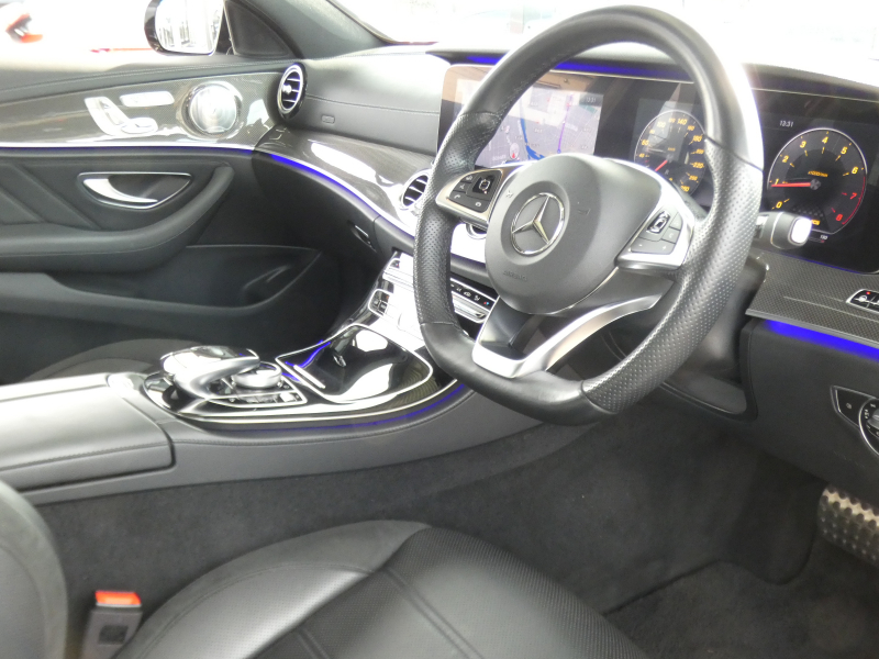AMG Eクラス E43 4MATICｽﾃｰｼｮﾝﾜｺﾞﾝ ﾚｰﾀﾞｰｾｰﾌﾃｨPKG　ﾌﾞﾗｯｸﾅｯﾊﾟﾚｻﾞｰ 全席ｼｰﾄﾋｰﾀｰ ﾊﾟﾉﾗﾏｻﾝﾙｰﾌ HDDﾅﾋﾞ 地ﾃﾞｼﾞ Appleｶｰﾌﾟﾚｲ 360ｶﾒﾗ F/Rﾄﾞﾗﾚｺ ｴｱｻｽ Burmester LEDﾍｯﾄﾞﾗｲﾄ 20ｲﾝﾁｱﾙﾐ　2年保証付