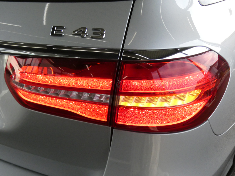 AMG Eクラス E43 4MATICｽﾃｰｼｮﾝﾜｺﾞﾝ ﾚｰﾀﾞｰｾｰﾌﾃｨPKG　ﾌﾞﾗｯｸﾅｯﾊﾟﾚｻﾞｰ 全席ｼｰﾄﾋｰﾀｰ ﾊﾟﾉﾗﾏｻﾝﾙｰﾌ HDDﾅﾋﾞ 地ﾃﾞｼﾞ Appleｶｰﾌﾟﾚｲ 360ｶﾒﾗ F/Rﾄﾞﾗﾚｺ ｴｱｻｽ Burmester LEDﾍｯﾄﾞﾗｲﾄ 20ｲﾝﾁｱﾙﾐ　2年保証付