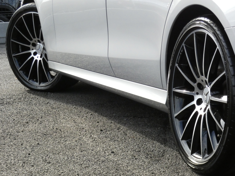 AMG Eクラス E43 4MATICｽﾃｰｼｮﾝﾜｺﾞﾝ ﾚｰﾀﾞｰｾｰﾌﾃｨPKG　ﾌﾞﾗｯｸﾅｯﾊﾟﾚｻﾞｰ 全席ｼｰﾄﾋｰﾀｰ ﾊﾟﾉﾗﾏｻﾝﾙｰﾌ HDDﾅﾋﾞ 地ﾃﾞｼﾞ Appleｶｰﾌﾟﾚｲ 360ｶﾒﾗ F/Rﾄﾞﾗﾚｺ ｴｱｻｽ Burmester LEDﾍｯﾄﾞﾗｲﾄ 20ｲﾝﾁｱﾙﾐ　2年保証付