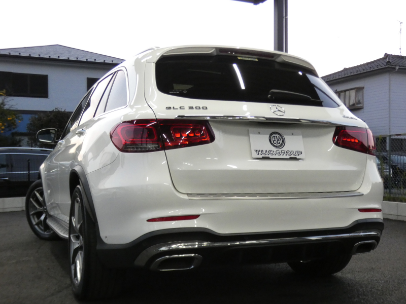 メルセデスベンツ GLC GLC300 4MATIC AMGﾗｲﾝ ﾚｻﾞｰｴｸｽｸﾙｰｼﾌﾞ&ﾚｰﾀﾞｰｾｰﾌﾃｨPKG　後期 1ｵｰﾅｰ meｺﾈｸﾄ 黒本革 ｼｰﾄﾋｰﾀｰ&ﾍﾞﾝﾁﾚｰﾀｰ ﾏｯｻｰｼﾞ ﾊﾟﾉﾗﾏｻﾝﾙｰﾌ MBUXﾅﾋﾞTV 360ｶﾒﾗ ﾍｯﾄﾞｱｯﾌﾟD ﾌﾞﾙﾒｽﾀｰ AMGｴｱﾛ&20ｲﾝﾁAW ｱﾝﾋﾞｴﾝﾄｴｱｱｳﾄﾚｯﾄ　2年保証付