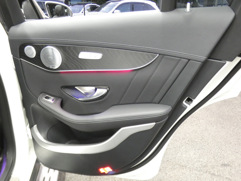 メルセデスベンツ GLC GLC300 4MATIC AMGﾗｲﾝ ﾚｻﾞｰｴｸｽｸﾙｰｼﾌﾞ&ﾚｰﾀﾞｰｾｰﾌﾃｨPKG　後期 1ｵｰﾅｰ meｺﾈｸﾄ 黒本革 ｼｰﾄﾋｰﾀｰ&ﾍﾞﾝﾁﾚｰﾀｰ ﾏｯｻｰｼﾞ ﾊﾟﾉﾗﾏｻﾝﾙｰﾌ MBUXﾅﾋﾞTV 360ｶﾒﾗ ﾍｯﾄﾞｱｯﾌﾟD ﾌﾞﾙﾒｽﾀｰ AMGｴｱﾛ&20ｲﾝﾁAW ｱﾝﾋﾞｴﾝﾄｴｱｱｳﾄﾚｯﾄ　2年保証付