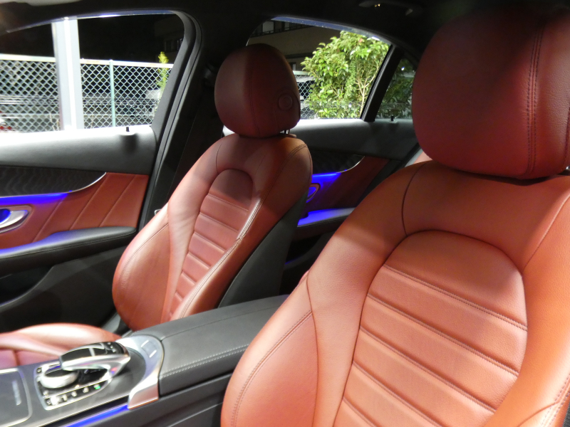 メルセデスベンツ Cクラス C200ｱﾊﾞﾝｷﾞｬﾙﾄﾞ AMGﾗｲﾝ ﾚｻﾞｰｴｸｽｸﾙｰｼﾌﾞ&ﾚｰﾀﾞｰｾｰﾌﾃｨPKG　後期 1ｵｰﾅｰ BSG搭載 9速AT meｺﾈｸﾄ 赤本革 HDDﾅﾋﾞ 地ﾃﾞｼﾞ Appleｶｰﾌﾟﾚｲ Bｶﾒﾗ ﾍｯﾄﾞｱｯﾌﾟD Burmester 液晶ﾒｰﾀｰ LEDﾍｯﾄﾞﾗｲﾄ　2年保証付