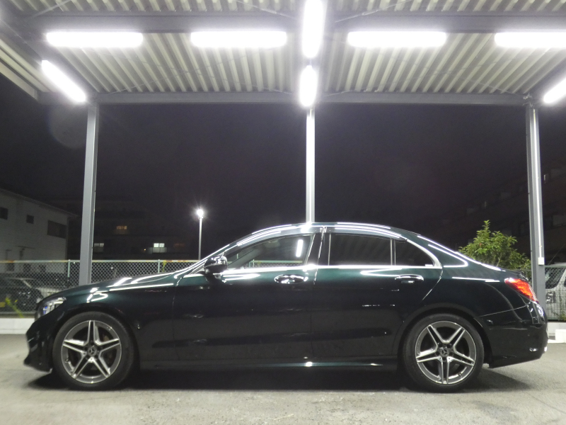 メルセデスベンツ Cクラス C200ｱﾊﾞﾝｷﾞｬﾙﾄﾞ AMGﾗｲﾝ ﾚｻﾞｰｴｸｽｸﾙｰｼﾌﾞ&ﾚｰﾀﾞｰｾｰﾌﾃｨPKG　後期 1ｵｰﾅｰ BSG搭載 9速AT meｺﾈｸﾄ 赤本革 HDDﾅﾋﾞ 地ﾃﾞｼﾞ Appleｶｰﾌﾟﾚｲ Bｶﾒﾗ ﾍｯﾄﾞｱｯﾌﾟD Burmester 液晶ﾒｰﾀｰ LEDﾍｯﾄﾞﾗｲﾄ　2年保証付