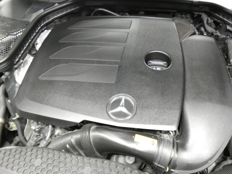 メルセデスベンツ Cクラス C200ｱﾊﾞﾝｷﾞｬﾙﾄﾞ AMGﾗｲﾝ ﾚｻﾞｰｴｸｽｸﾙｰｼﾌﾞ&ﾚｰﾀﾞｰｾｰﾌﾃｨPKG　後期 1ｵｰﾅｰ BSG搭載 9速AT meｺﾈｸﾄ 赤本革 HDDﾅﾋﾞ 地ﾃﾞｼﾞ Appleｶｰﾌﾟﾚｲ Bｶﾒﾗ ﾍｯﾄﾞｱｯﾌﾟD Burmester 液晶ﾒｰﾀｰ LEDﾍｯﾄﾞﾗｲﾄ　2年保証付