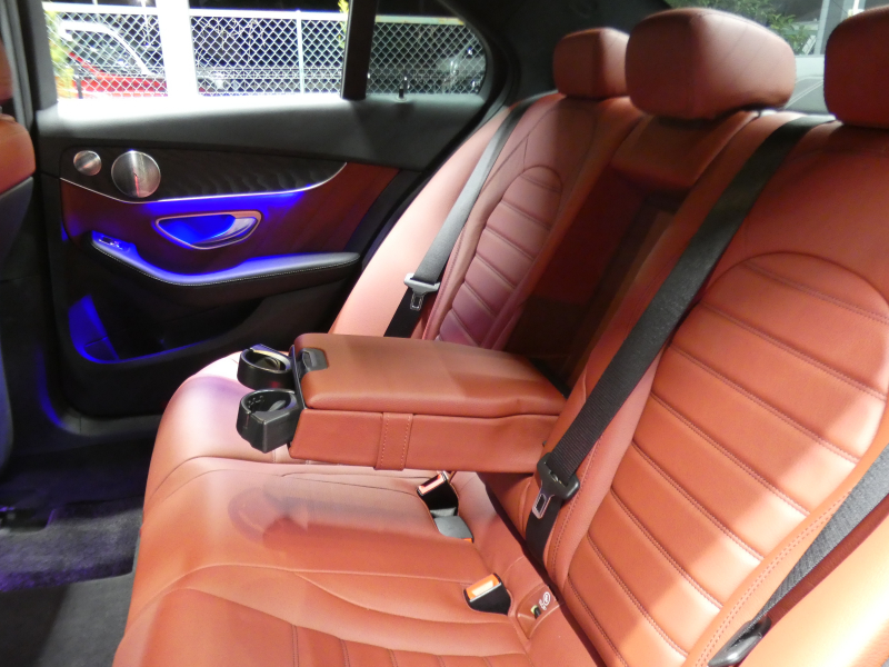 メルセデスベンツ Cクラス C200ｱﾊﾞﾝｷﾞｬﾙﾄﾞ AMGﾗｲﾝ ﾚｻﾞｰｴｸｽｸﾙｰｼﾌﾞ&ﾚｰﾀﾞｰｾｰﾌﾃｨPKG　後期 1ｵｰﾅｰ BSG搭載 9速AT meｺﾈｸﾄ 赤本革 HDDﾅﾋﾞ 地ﾃﾞｼﾞ Appleｶｰﾌﾟﾚｲ Bｶﾒﾗ ﾍｯﾄﾞｱｯﾌﾟD Burmester 液晶ﾒｰﾀｰ LEDﾍｯﾄﾞﾗｲﾄ　2年保証付