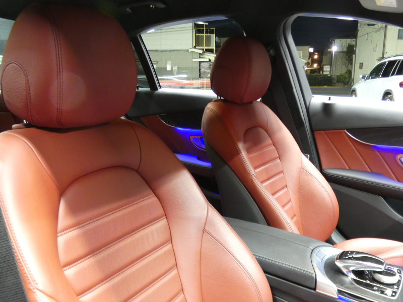 メルセデスベンツ Cクラス C200ｱﾊﾞﾝｷﾞｬﾙﾄﾞ AMGﾗｲﾝ ﾚｻﾞｰｴｸｽｸﾙｰｼﾌﾞ&ﾚｰﾀﾞｰｾｰﾌﾃｨPKG　後期 1ｵｰﾅｰ BSG搭載 9速AT meｺﾈｸﾄ 赤本革 HDDﾅﾋﾞ 地ﾃﾞｼﾞ Appleｶｰﾌﾟﾚｲ Bｶﾒﾗ ﾍｯﾄﾞｱｯﾌﾟD Burmester 液晶ﾒｰﾀｰ LEDﾍｯﾄﾞﾗｲﾄ　2年保証付