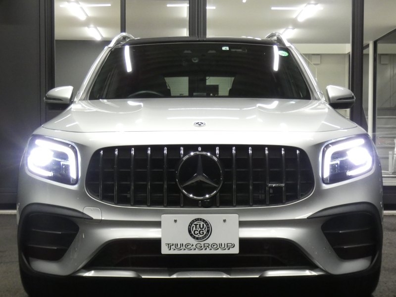 AMG GLB GLB35 4MATIC AMGﾊﾟﾌｫｰﾏﾝｽ&AMGｱﾄﾞﾊﾞﾝｽﾄﾞ&ﾚｰﾀﾞｰｾｰﾌﾃｨPKG　meｺﾈｸﾄ AMGｴｱﾛ 19ｲﾝﾁｱﾙﾐ ﾊﾟﾌｫｰﾏﾝｽｽﾃｱﾘﾝｸﾞ ﾄﾞﾗｲﾌﾞｺﾝﾄﾛｰﾙｽｲｯﾁ 赤黒革 ﾊﾟﾉﾗﾏｻﾝﾙｰﾌ MBUXﾅﾋﾞ Appleｶｰﾌﾟﾚｲ 360ｶﾒﾗ　新車保証継承可能