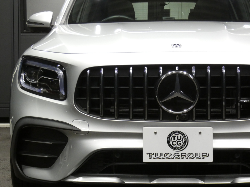 AMG GLB GLB35 4MATIC AMGﾊﾟﾌｫｰﾏﾝｽ&AMGｱﾄﾞﾊﾞﾝｽﾄﾞ&ﾚｰﾀﾞｰｾｰﾌﾃｨPKG　meｺﾈｸﾄ AMGｴｱﾛ 19ｲﾝﾁｱﾙﾐ ﾊﾟﾌｫｰﾏﾝｽｽﾃｱﾘﾝｸﾞ ﾄﾞﾗｲﾌﾞｺﾝﾄﾛｰﾙｽｲｯﾁ 赤黒革 ﾊﾟﾉﾗﾏｻﾝﾙｰﾌ MBUXﾅﾋﾞ Appleｶｰﾌﾟﾚｲ 360ｶﾒﾗ　新車保証継承可能