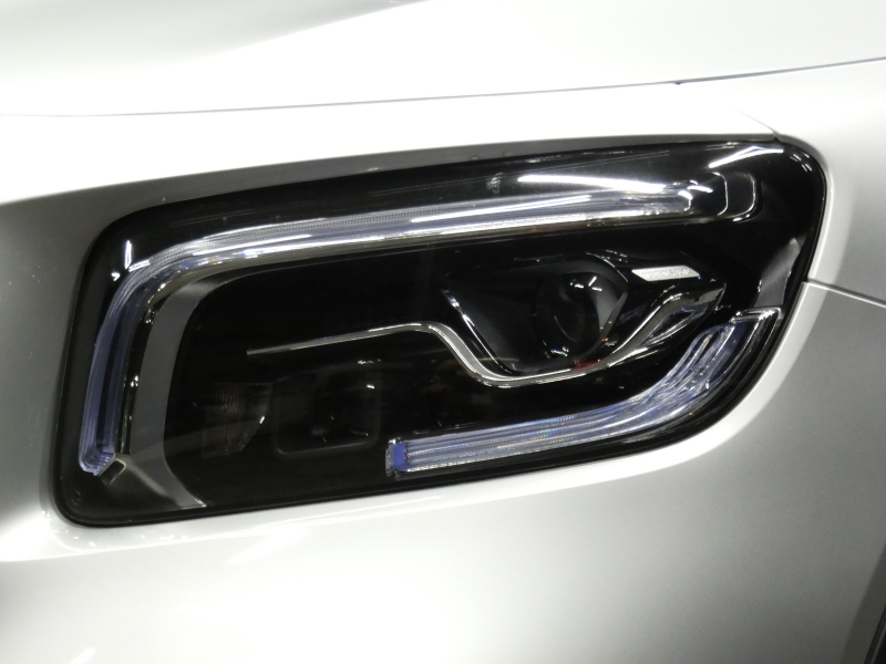 AMG GLB GLB35 4MATIC AMGﾊﾟﾌｫｰﾏﾝｽ&AMGｱﾄﾞﾊﾞﾝｽﾄﾞ&ﾚｰﾀﾞｰｾｰﾌﾃｨPKG　meｺﾈｸﾄ AMGｴｱﾛ 19ｲﾝﾁｱﾙﾐ ﾊﾟﾌｫｰﾏﾝｽｽﾃｱﾘﾝｸﾞ ﾄﾞﾗｲﾌﾞｺﾝﾄﾛｰﾙｽｲｯﾁ 赤黒革 ﾊﾟﾉﾗﾏｻﾝﾙｰﾌ MBUXﾅﾋﾞ Appleｶｰﾌﾟﾚｲ 360ｶﾒﾗ　新車保証継承可能