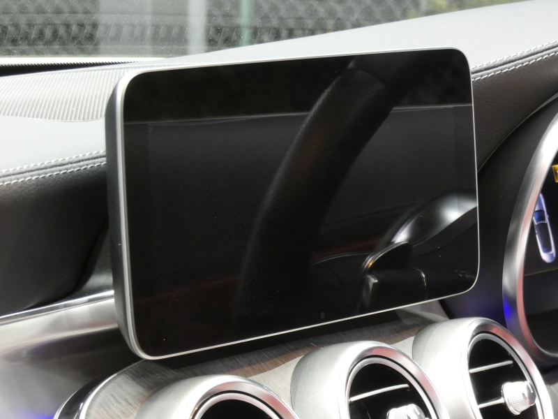 AMG Cクラス C43 4MATIC ｶﾌﾞﾘｵﾚ ﾚｰﾀﾞｰｾｰﾌﾃｨPKG　後期 390ps meｺﾈｸﾄ 赤革 赤幌 HDDﾅﾋﾞ 地ﾃﾞｼﾞ Appleｶｰﾌﾟﾚｲ ﾍｯﾄﾞｱｯﾌﾟD Burmester ﾏﾙﾁﾋﾞｰﾑLEDﾍｯﾄﾞﾗｲﾄ　2年保証付