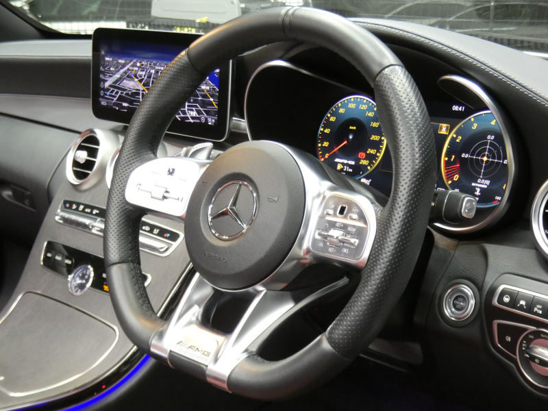 AMG Cクラス C43 4MATIC ｶﾌﾞﾘｵﾚ ﾚｰﾀﾞｰｾｰﾌﾃｨPKG　後期 390ps meｺﾈｸﾄ 赤革 赤幌 HDDﾅﾋﾞ 地ﾃﾞｼﾞ Appleｶｰﾌﾟﾚｲ ﾍｯﾄﾞｱｯﾌﾟD Burmester ﾏﾙﾁﾋﾞｰﾑLEDﾍｯﾄﾞﾗｲﾄ　2年保証付