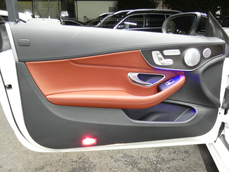 AMG Cクラス C43 4MATIC ｶﾌﾞﾘｵﾚ ﾚｰﾀﾞｰｾｰﾌﾃｨPKG　後期 390ps meｺﾈｸﾄ 赤革 赤幌 HDDﾅﾋﾞ 地ﾃﾞｼﾞ Appleｶｰﾌﾟﾚｲ ﾍｯﾄﾞｱｯﾌﾟD Burmester ﾏﾙﾁﾋﾞｰﾑLEDﾍｯﾄﾞﾗｲﾄ　2年保証付