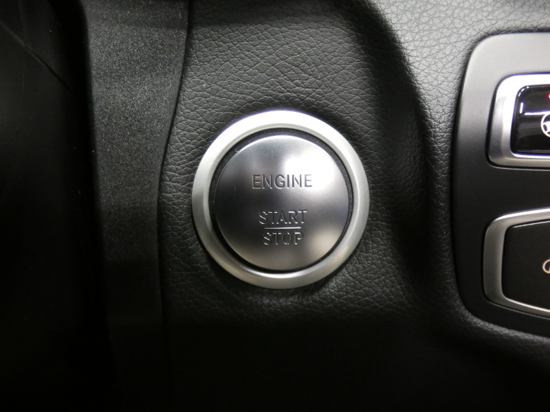 AMG Cクラス C43 4MATIC ｸｰﾍﾟ ﾚｰﾀﾞｰｾｰﾌﾃｨPKG　9速AT AMGｴｱﾛ&19ｲﾝﾁｱﾙﾐ ﾊﾟﾅﾒﾘｶｰﾅｸﾞﾘﾙ 黒本革 HDDﾅﾋﾞ 地ﾃﾞｼﾞ ﾊﾞｯｸｶﾒﾗ Burmester ﾊﾟﾌｭｰﾑｱﾄﾏｲｻﾞｰ 前後ﾄﾞﾗﾚｺ LEDﾍｯﾄﾞﾗｲﾄ/ｱﾀﾞﾌﾟﾃｨﾌﾞHB　2年保証付