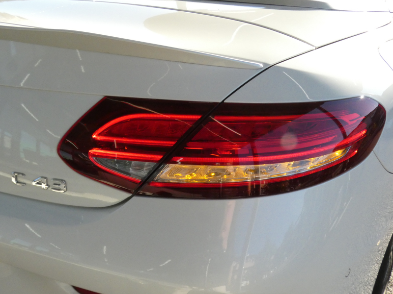 AMG Cクラス C43 4MATIC ｶﾌﾞﾘｵﾚ ﾚｰﾀﾞｰｾｰﾌﾃｨPKG　9速AT AMGｴｱﾛ&19ｲﾝﾁｱﾙﾐ 赤革 赤幌 HDDﾅﾋﾞ 地ﾃﾞｼﾞ Bluetoothｵｰﾃﾞｨｵ ﾌﾞﾙﾒｽﾀｰ 360度ﾄﾞﾗﾚｺ LEDﾍｯﾄﾞﾗｲﾄ ｴｱﾊﾞﾗﾝｽPKG　2年保証付