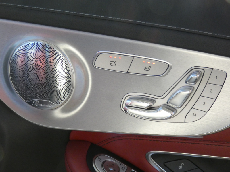 AMG Cクラス C43 4MATIC ｶﾌﾞﾘｵﾚ ﾚｰﾀﾞｰｾｰﾌﾃｨPKG　9速AT AMGｴｱﾛ&19ｲﾝﾁｱﾙﾐ 赤革 赤幌 HDDﾅﾋﾞ 地ﾃﾞｼﾞ Bluetoothｵｰﾃﾞｨｵ ﾌﾞﾙﾒｽﾀｰ 360度ﾄﾞﾗﾚｺ LEDﾍｯﾄﾞﾗｲﾄ ｴｱﾊﾞﾗﾝｽPKG　2年保証付