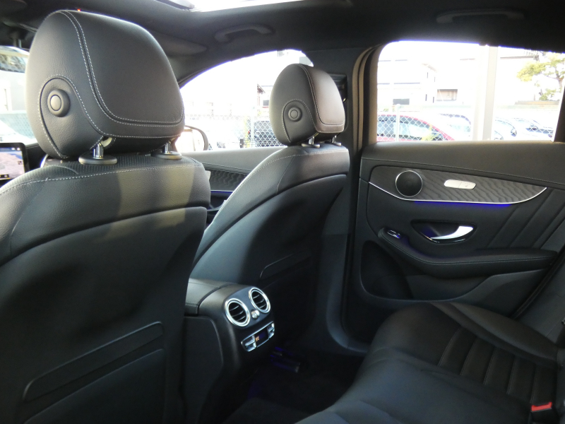 AMG GLCクーペ GLC43 4MATIC ｸｰﾍﾟ ﾚｻﾞｰｴｸｽｸﾙｰｼﾌﾞ&ﾚｰﾀﾞｰｾｰﾌﾃｨPKG　後期 390ps meｺﾈｸﾄ 黒本革/ﾍﾞﾝﾁﾚｰﾀｰ ｻﾝﾙｰﾌ MBUXﾅﾋﾞ 地ﾃﾞｼﾞ 360ｶﾒﾗ ﾍｯﾄﾞｱｯﾌﾟD ｴｱﾊﾞﾗﾝｽPKG ﾏﾙﾁﾋﾞｰﾑLEDﾍｯﾄﾞﾗｲﾄ AMGｴｱﾛ/20ｲﾝﾁAW　2年保証付