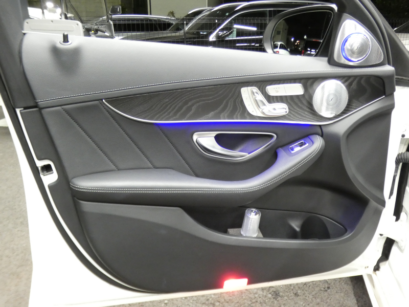 AMG Cクラス C43 4MATIC ﾚｰﾀﾞｰｾｰﾌﾃｨPKG　後期 390ps meｺﾈｸﾄ 黒本革 ﾊﾟﾉﾗﾏSR HDDﾅﾋﾞ 地ﾃﾞｼﾞ Appleｶｰﾌﾟﾚｲ ﾍｯﾄﾞｱｯﾌﾟD Burmester ｴｱﾊﾞﾗﾝｽPKG ｵｰﾄﾄﾗﾝｸ ﾏﾙﾁﾋﾞｰﾑLEDﾍｯﾄﾞﾗｲﾄ　2年保証付