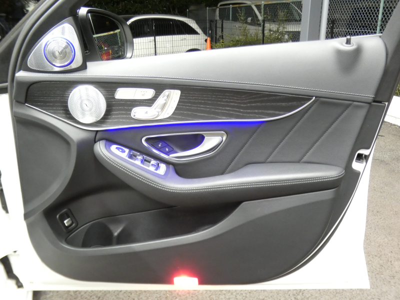 AMG Cクラス C43 4MATIC ﾚｰﾀﾞｰｾｰﾌﾃｨPKG　後期 390ps meｺﾈｸﾄ 黒本革 ﾊﾟﾉﾗﾏSR HDDﾅﾋﾞ 地ﾃﾞｼﾞ Appleｶｰﾌﾟﾚｲ ﾍｯﾄﾞｱｯﾌﾟD Burmester ｴｱﾊﾞﾗﾝｽPKG ｵｰﾄﾄﾗﾝｸ ﾏﾙﾁﾋﾞｰﾑLEDﾍｯﾄﾞﾗｲﾄ　2年保証付