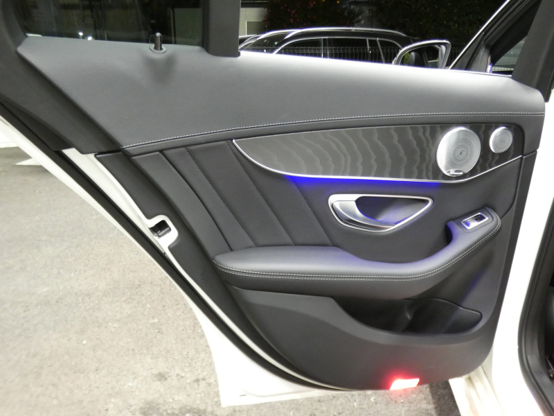 AMG Cクラス C43 4MATIC ﾚｰﾀﾞｰｾｰﾌﾃｨPKG　後期 390ps meｺﾈｸﾄ 黒本革 ﾊﾟﾉﾗﾏSR HDDﾅﾋﾞ 地ﾃﾞｼﾞ Appleｶｰﾌﾟﾚｲ ﾍｯﾄﾞｱｯﾌﾟD Burmester ｴｱﾊﾞﾗﾝｽPKG ｵｰﾄﾄﾗﾝｸ ﾏﾙﾁﾋﾞｰﾑLEDﾍｯﾄﾞﾗｲﾄ　2年保証付