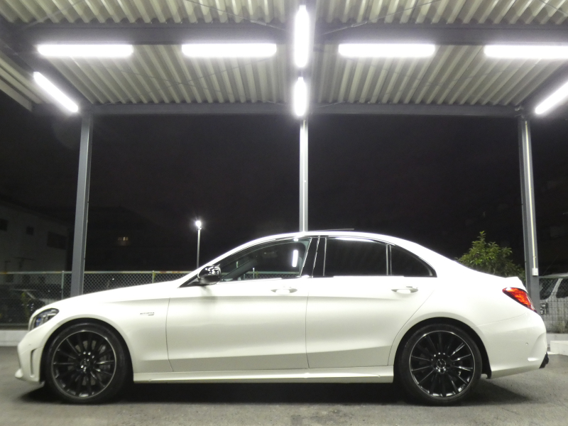 AMG Cクラス C43 4MATIC ﾚｰﾀﾞｰｾｰﾌﾃｨPKG　後期 390ps meｺﾈｸﾄ 黒本革 ﾊﾟﾉﾗﾏSR HDDﾅﾋﾞ 地ﾃﾞｼﾞ Appleｶｰﾌﾟﾚｲ ﾍｯﾄﾞｱｯﾌﾟD Burmester ｴｱﾊﾞﾗﾝｽPKG ｵｰﾄﾄﾗﾝｸ ﾏﾙﾁﾋﾞｰﾑLEDﾍｯﾄﾞﾗｲﾄ　2年保証付