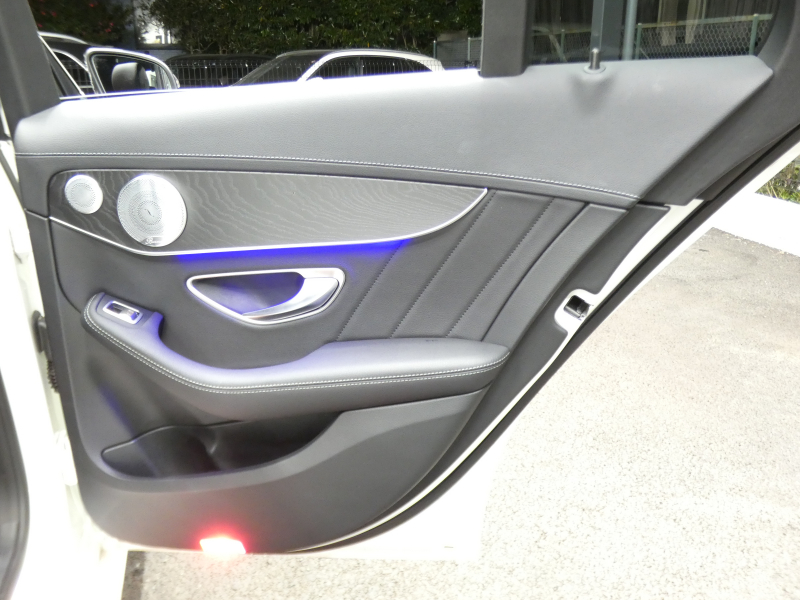 AMG Cクラス C43 4MATIC ﾚｰﾀﾞｰｾｰﾌﾃｨPKG　後期 390ps meｺﾈｸﾄ 黒本革 ﾊﾟﾉﾗﾏSR HDDﾅﾋﾞ 地ﾃﾞｼﾞ Appleｶｰﾌﾟﾚｲ ﾍｯﾄﾞｱｯﾌﾟD Burmester ｴｱﾊﾞﾗﾝｽPKG ｵｰﾄﾄﾗﾝｸ ﾏﾙﾁﾋﾞｰﾑLEDﾍｯﾄﾞﾗｲﾄ　2年保証付