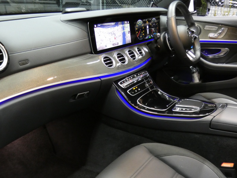 AMG Eクラス E53 4MATIC+ ｽﾃｰｼｮﾝﾜｺﾞﾝ ｴｸｽｸﾙｰｼﾌﾞ&ﾚｰﾀﾞｰｾｰﾌﾃｨPKG ISG搭載 後期ﾓﾃﾞﾙ 1ｵｰﾅｰ meｺﾈｸﾄ 黒ﾅｯﾊﾟﾚｻﾞｰ/ﾍﾞﾝﾁﾚｰﾀｰ ﾊﾟﾉﾗﾏｻﾝﾙｰﾌ MBUXﾅﾋﾞ 地ﾃﾞｼﾞ 360ｶﾒﾗ Aｶｰﾌﾟﾚｲ Burmester ﾍｯﾄﾞｱｯﾌﾟD　2年保証付