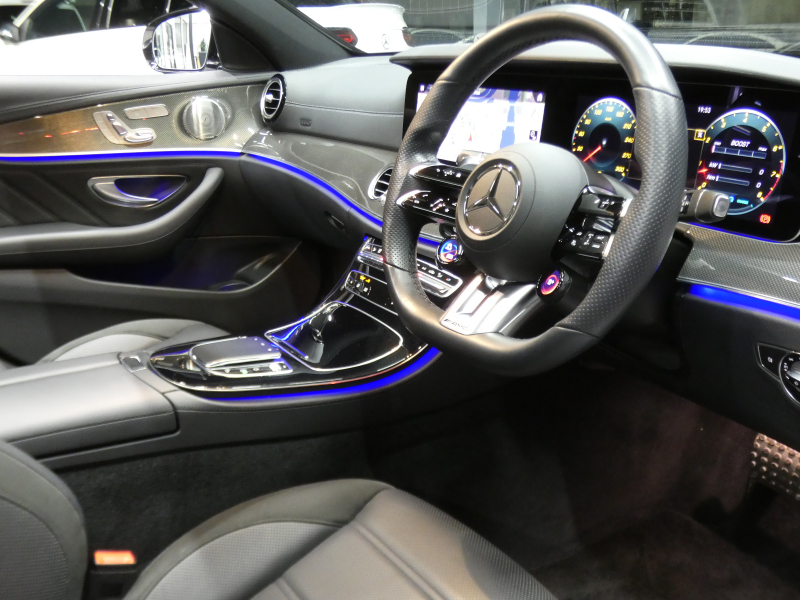 AMG Eクラス E53 4MATIC+ ｽﾃｰｼｮﾝﾜｺﾞﾝ ｴｸｽｸﾙｰｼﾌﾞ&ﾚｰﾀﾞｰｾｰﾌﾃｨPKG ISG搭載 後期ﾓﾃﾞﾙ 1ｵｰﾅｰ meｺﾈｸﾄ 黒ﾅｯﾊﾟﾚｻﾞｰ/ﾍﾞﾝﾁﾚｰﾀｰ ﾊﾟﾉﾗﾏｻﾝﾙｰﾌ MBUXﾅﾋﾞ 地ﾃﾞｼﾞ 360ｶﾒﾗ Aｶｰﾌﾟﾚｲ Burmester ﾍｯﾄﾞｱｯﾌﾟD　2年保証付