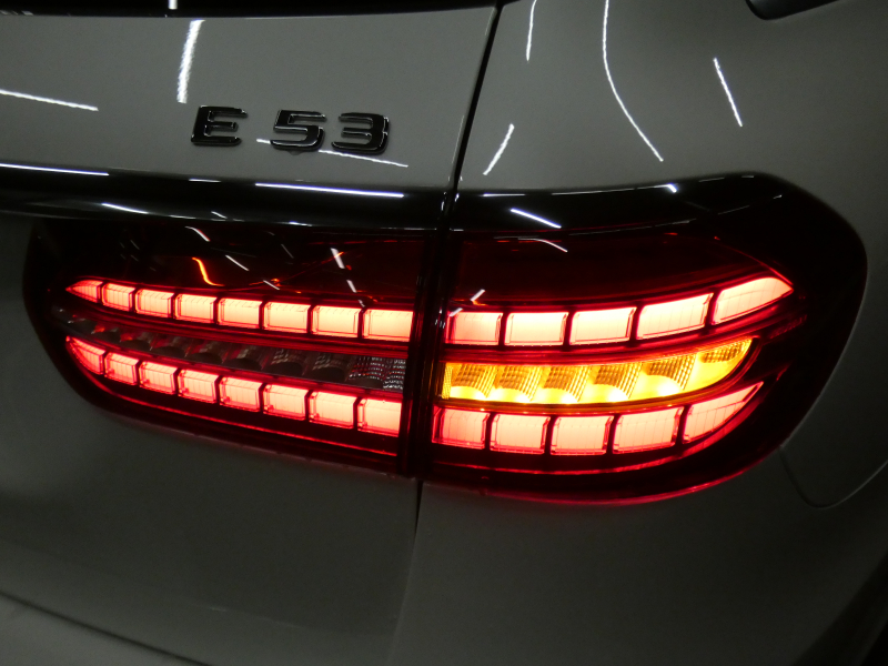 AMG Eクラス E53 4MATIC+ ｽﾃｰｼｮﾝﾜｺﾞﾝ ｴｸｽｸﾙｰｼﾌﾞ&ﾚｰﾀﾞｰｾｰﾌﾃｨPKG ISG搭載 後期ﾓﾃﾞﾙ 1ｵｰﾅｰ meｺﾈｸﾄ 黒ﾅｯﾊﾟﾚｻﾞｰ/ﾍﾞﾝﾁﾚｰﾀｰ ﾊﾟﾉﾗﾏｻﾝﾙｰﾌ MBUXﾅﾋﾞ 地ﾃﾞｼﾞ 360ｶﾒﾗ Aｶｰﾌﾟﾚｲ Burmester ﾍｯﾄﾞｱｯﾌﾟD　2年保証付