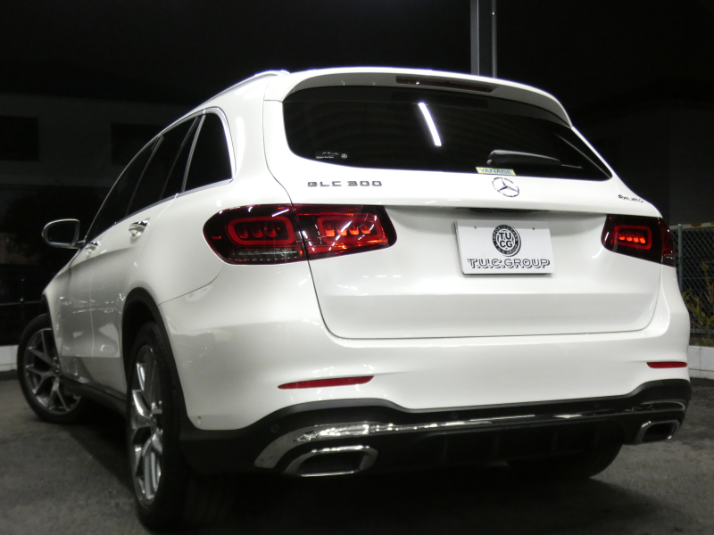 メルセデスベンツ GLC GLC300 4MATIC AMGﾗｲﾝ ﾚｻﾞｰｴｸｽｸﾙｰｼﾌﾞ&ﾚｰﾀﾞｰｾｰﾌﾃｨPKG　後期 1ｵｰﾅｰ meｺﾈｸﾄ 赤黒本革 ｼｰﾄﾋｰﾀｰ ﾊﾟﾉﾗﾏｻﾝﾙｰﾌ MBUXﾅﾋﾞTV Aｶｰﾌﾟﾚｲ 360ｶﾒﾗ ﾍｯﾄﾞｱｯﾌﾟD ｴｱﾊﾞﾗﾝｽPKG 前後ﾄﾞﾗﾚｺ AMGｴｱﾛ&20ｲﾝﾁAW　新車保証継承可能