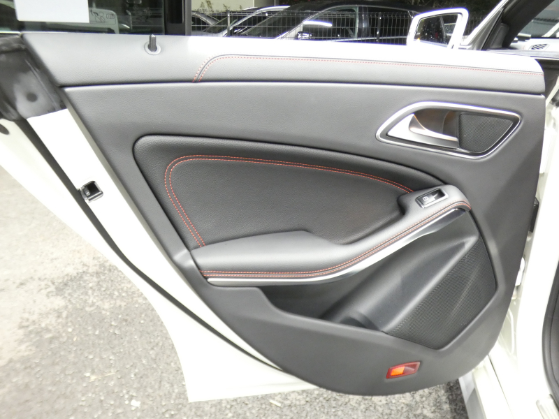 AMG Aクラス CLA45 AMG 4MATIC ﾚｰﾀﾞｰｾｰﾌﾃｨPKG　AMGｴｱﾛ&18AW 強化ﾌﾞﾚｰｷ&ｻｽﾍﾟﾝｼｮﾝ ﾃﾞｨｽﾄﾛﾆｯｸﾌﾟﾗｽ 黒本革ｼｰﾄ HDDﾅﾋﾞ 地ﾃﾞｼﾞ Bｶﾒﾗ ｷｾﾉﾝﾗｲﾄ ｱﾀﾞﾌﾟﾃｨﾌﾞHB ﾊﾟﾄﾞﾙｼﾌﾄ ﾃﾞｼﾞﾀﾙｲﾝﾅｰﾐﾗｰ　2年保証付