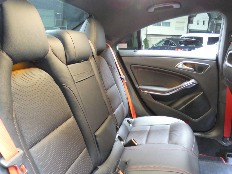 AMG Aクラス CLA45 AMG 4MATIC ﾚｰﾀﾞｰｾｰﾌﾃｨPKG　AMGｴｱﾛ&18AW 強化ﾌﾞﾚｰｷ&ｻｽﾍﾟﾝｼｮﾝ ﾃﾞｨｽﾄﾛﾆｯｸﾌﾟﾗｽ 黒本革ｼｰﾄ HDDﾅﾋﾞ 地ﾃﾞｼﾞ Bｶﾒﾗ ｷｾﾉﾝﾗｲﾄ ｱﾀﾞﾌﾟﾃｨﾌﾞHB ﾊﾟﾄﾞﾙｼﾌﾄ ﾃﾞｼﾞﾀﾙｲﾝﾅｰﾐﾗｰ　2年保証付